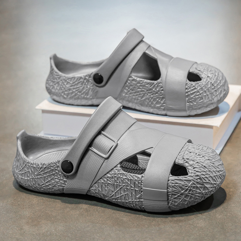 🩴CloudComfort Summer Clogs - Ultra Breathable & Lightweight with Anti-Slip Sole