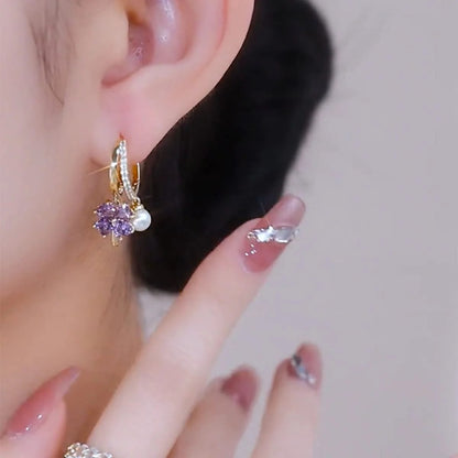 Buy 1 Get 1 Free🌸Fashion crystal four-petal flower pearl earrings